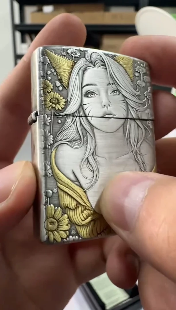 zippo初恋阿狸-3D盔甲熏银鎏金