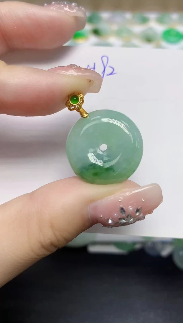 颈饰未镶嵌翡翠天然缅甸翡翠A货翡翠百元以上9元证书费自理