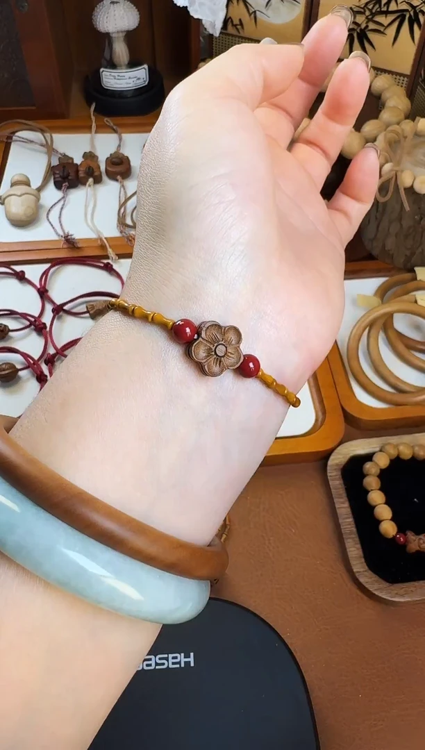 手串桃核竹节 朱砂有米花