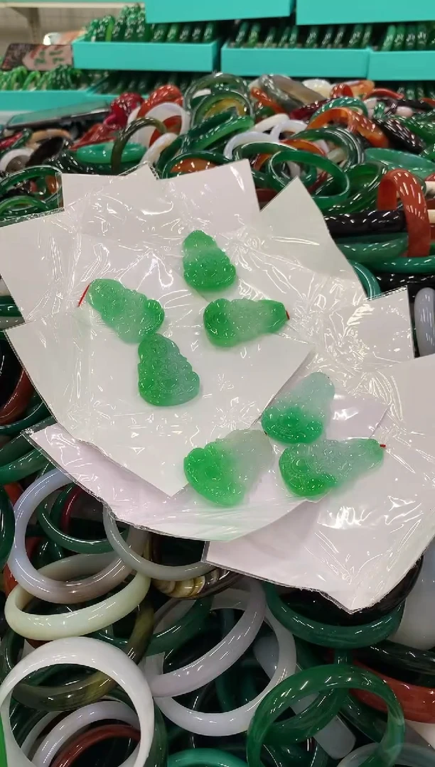 手镯玛瑙/玉髓未镶嵌55555