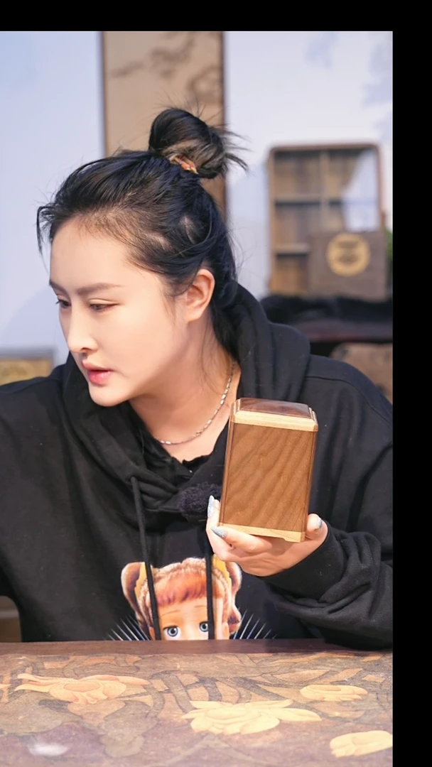 金丝楠小叶桢楠阴沉料茶叶罐 【7】