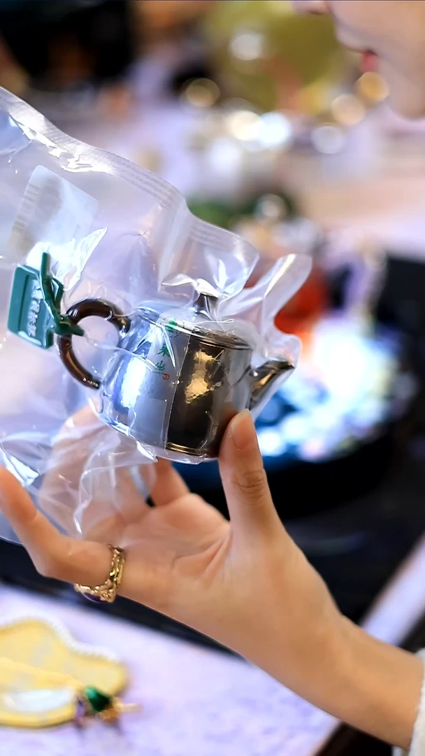 山怂阿卿@@DZ0144