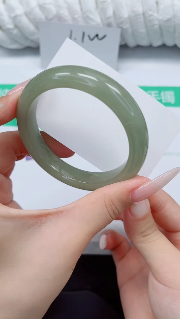 石英质玉手镯未镶嵌144-57/58