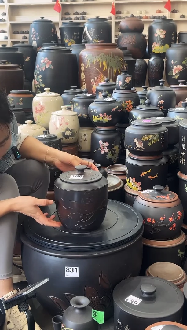 罐瑕疵茶叶罐  方尖荷花   160