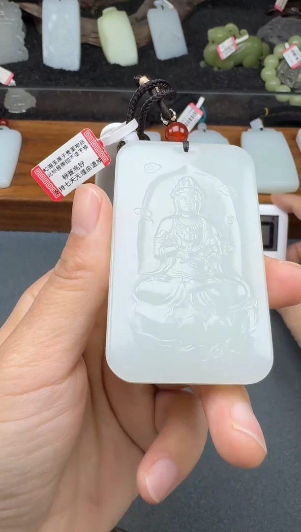 颈饰未镶嵌和田玉2