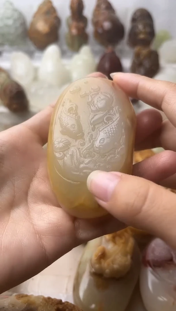 石材方解石棉纹正常不退换荷花鱼