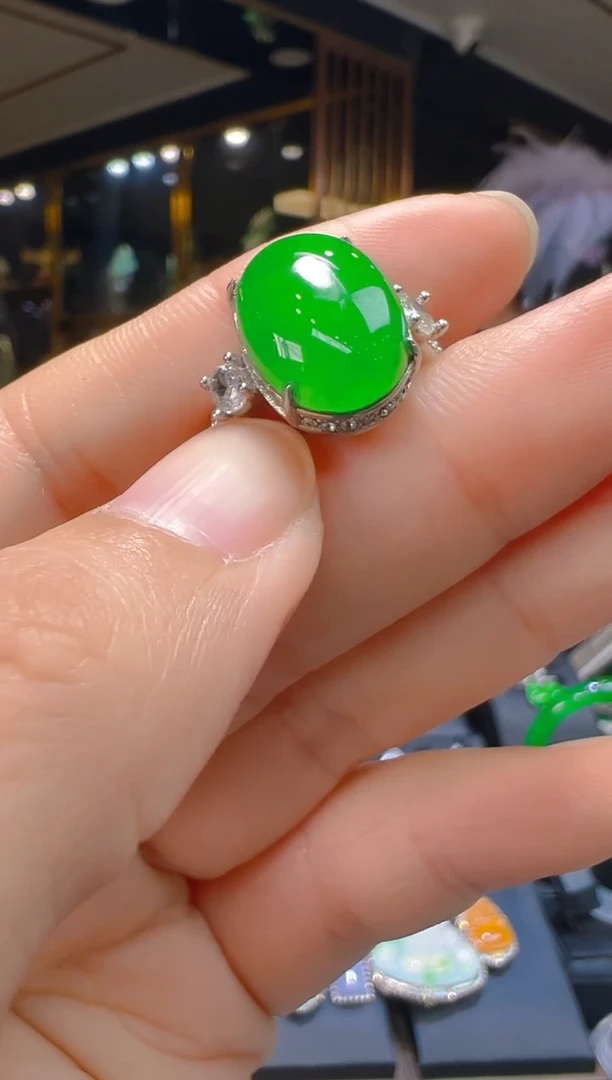 银S925镶嵌戒指翡翠082(多样性发货发其一)