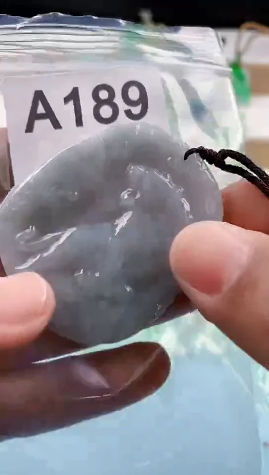 【闪购商品】翡翠挂件未镶嵌天然翡翠吊坠挂件