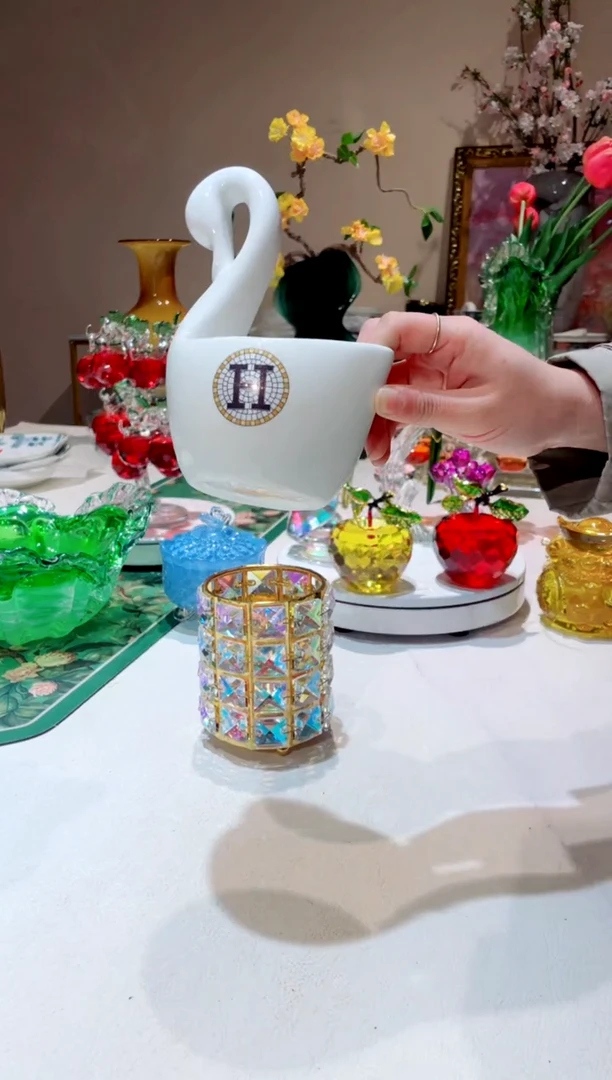 【闪购商品】琉璃手工艺品   H 天鹅