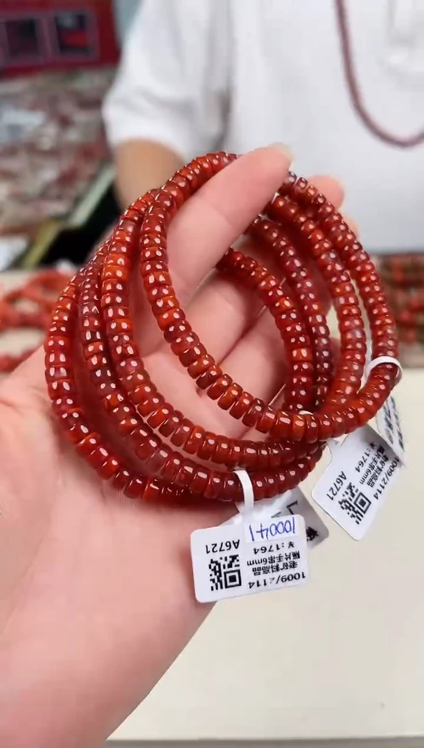 未镶嵌瓦西片片手串6+南红玛瑙（多样式发其一）
