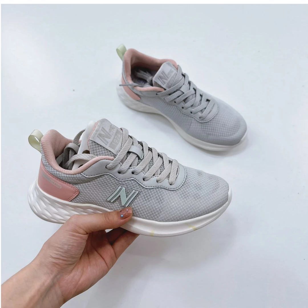 70057高端专享四季款舒适运动鞋浅灰/浅粉（成人运动鞋）
