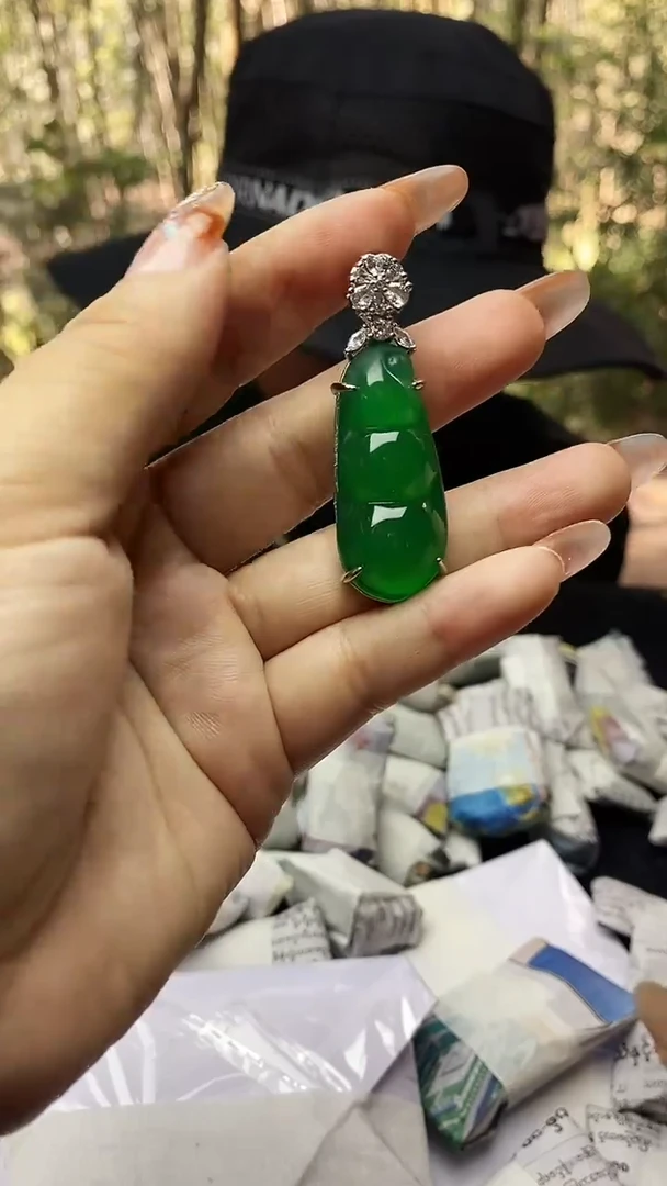 满色吊坠    所见即所得