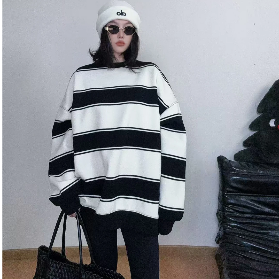 毛毛专属chic设计感条纹慵懒风圆领加绒卫衣