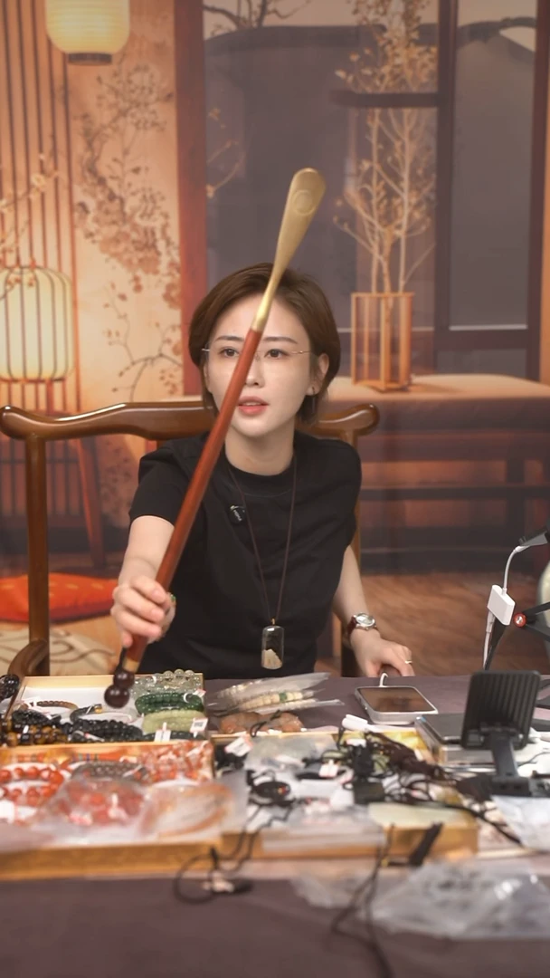 非洲紫檀（红花梨）把件HBMZ000073