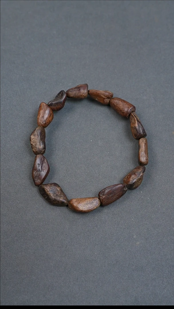 沉香沉香碎屑芽庄老料沉水随行6.7g