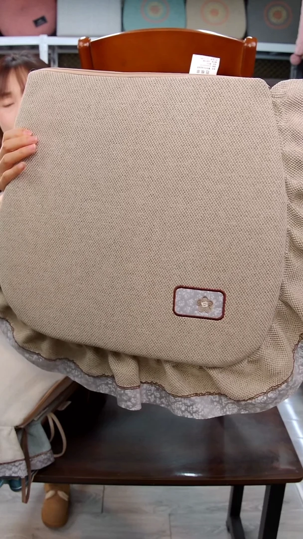 布布雪尼尔淡轻：咖色4个