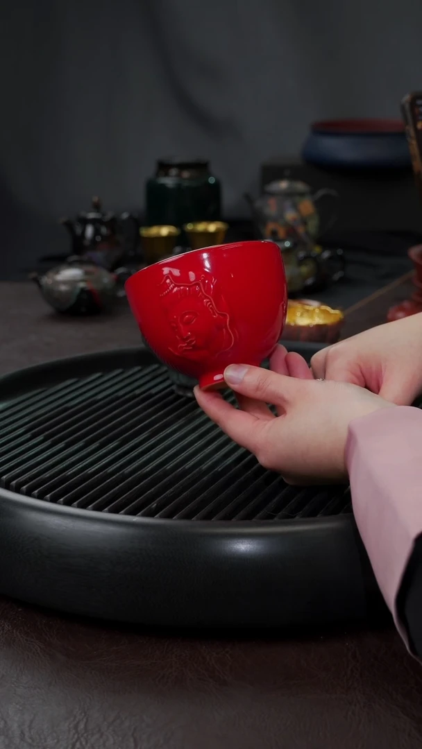 【闪购商品】杯【宜景窑中国红鎏金系列】佛脸