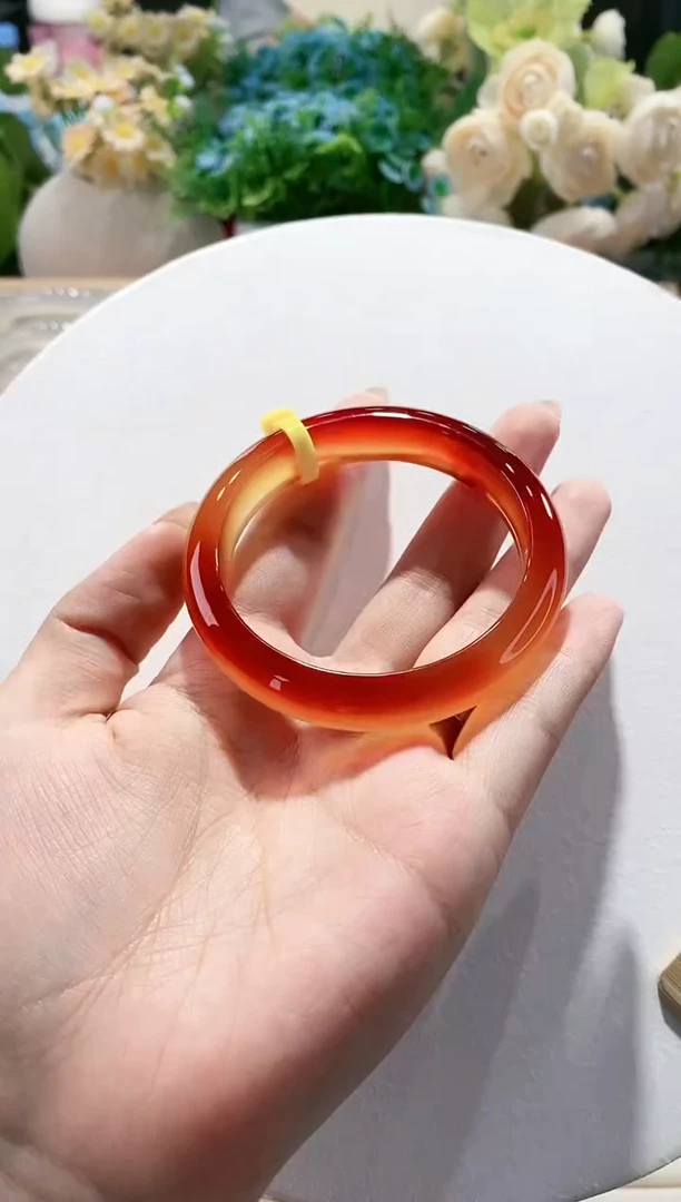 玛瑙/玉髓手镯未镶嵌216-54