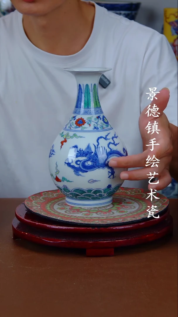 现代景德镇手工手绘陶瓷摆件35
