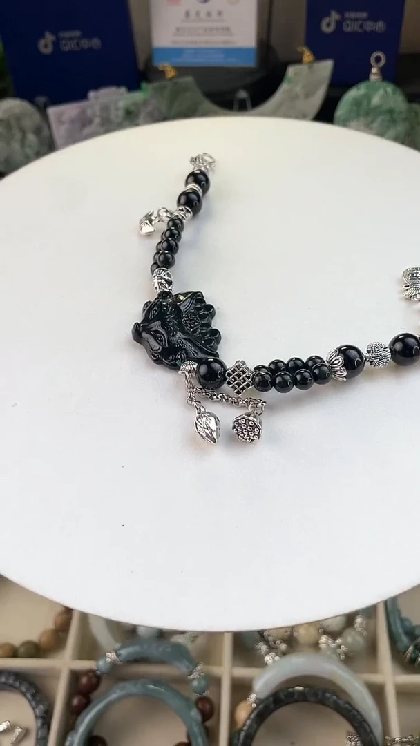 未镶嵌手链翡翠手工定制默认微瑕主播介绍为准