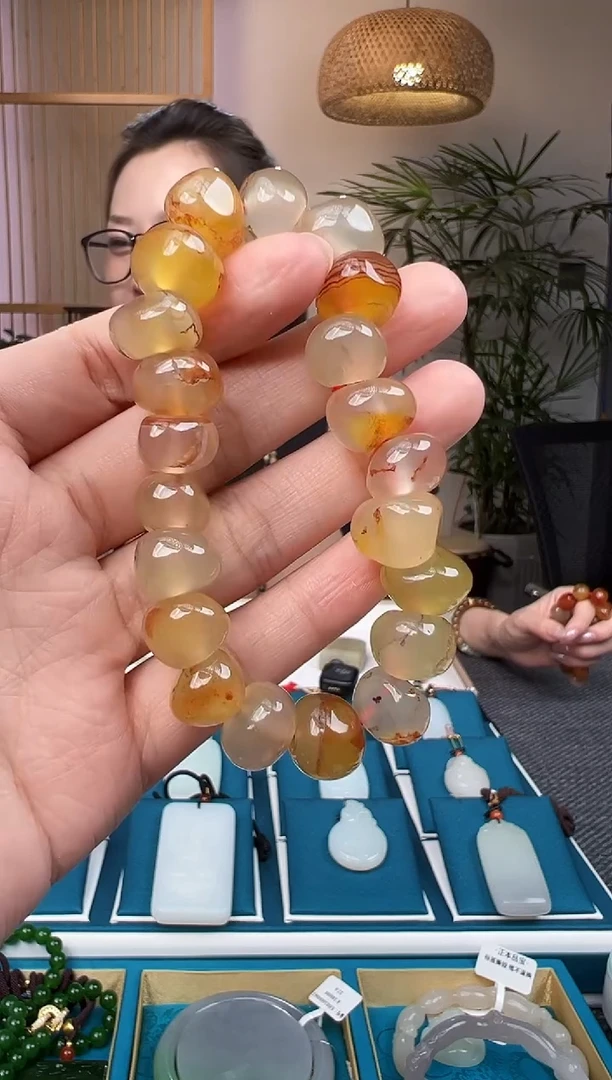 玛瑙/玉髓颈饰未镶嵌YB
