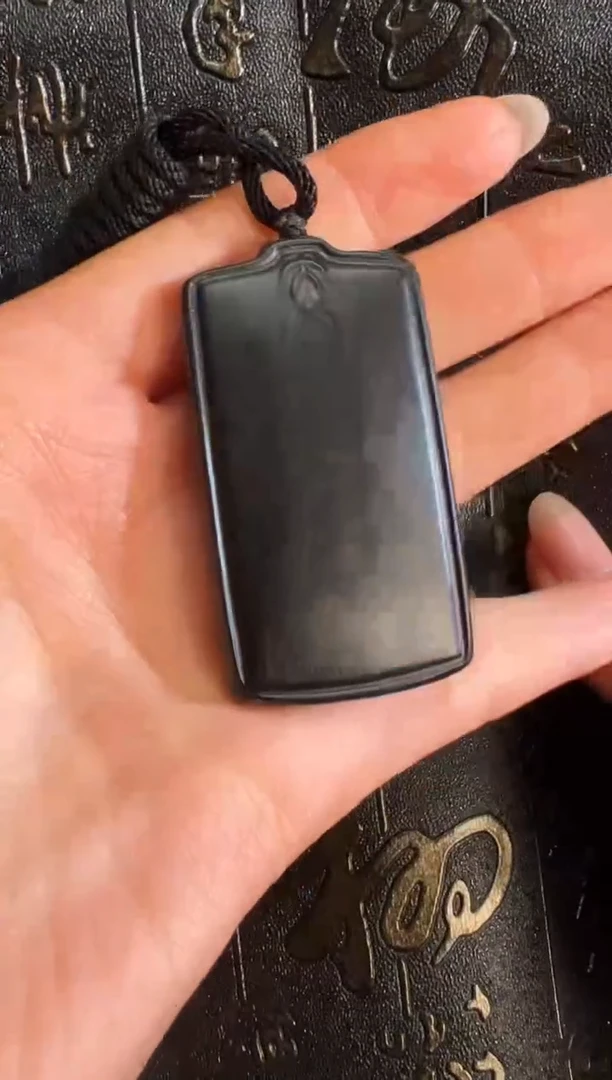 和田玉未镶嵌挂件和田玉