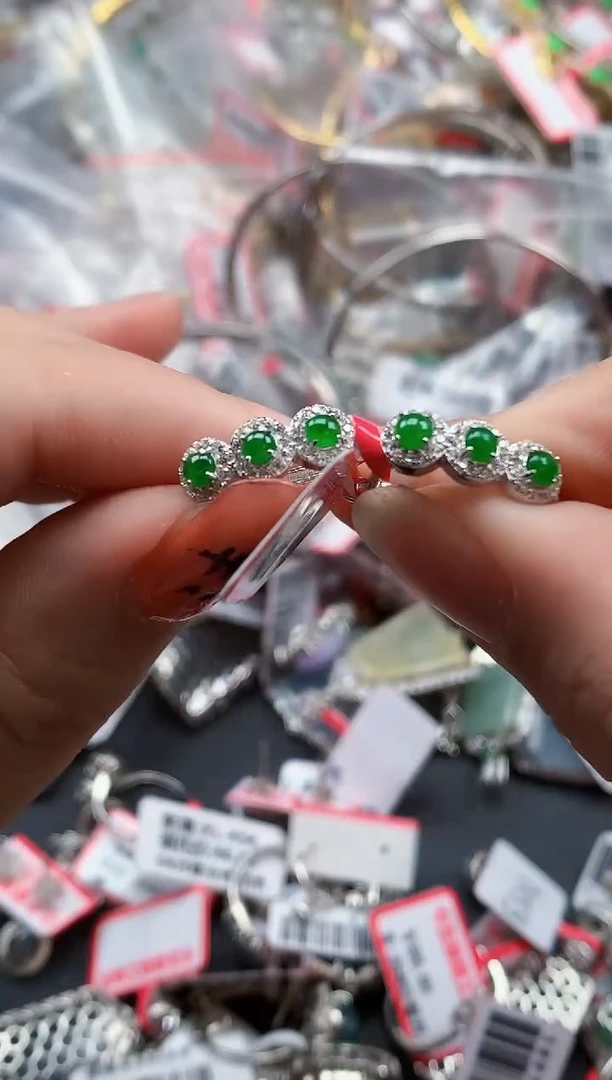 银S925镶嵌戒指翡翠天然A货缅甸翡翠