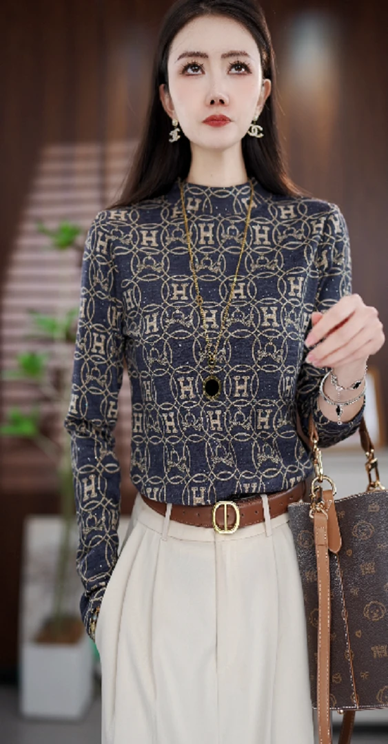 XT1608款时尚百搭气质宽松减龄加绒半高领长袖上衣-悠悠