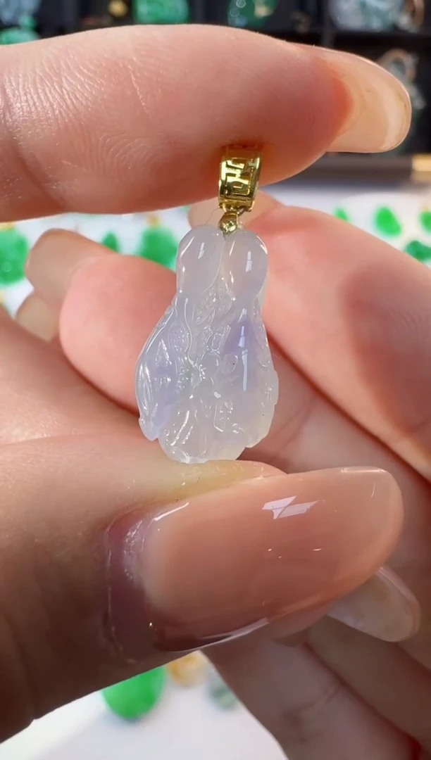 颈饰18K金镶嵌翡翠缅甸A货翡翠