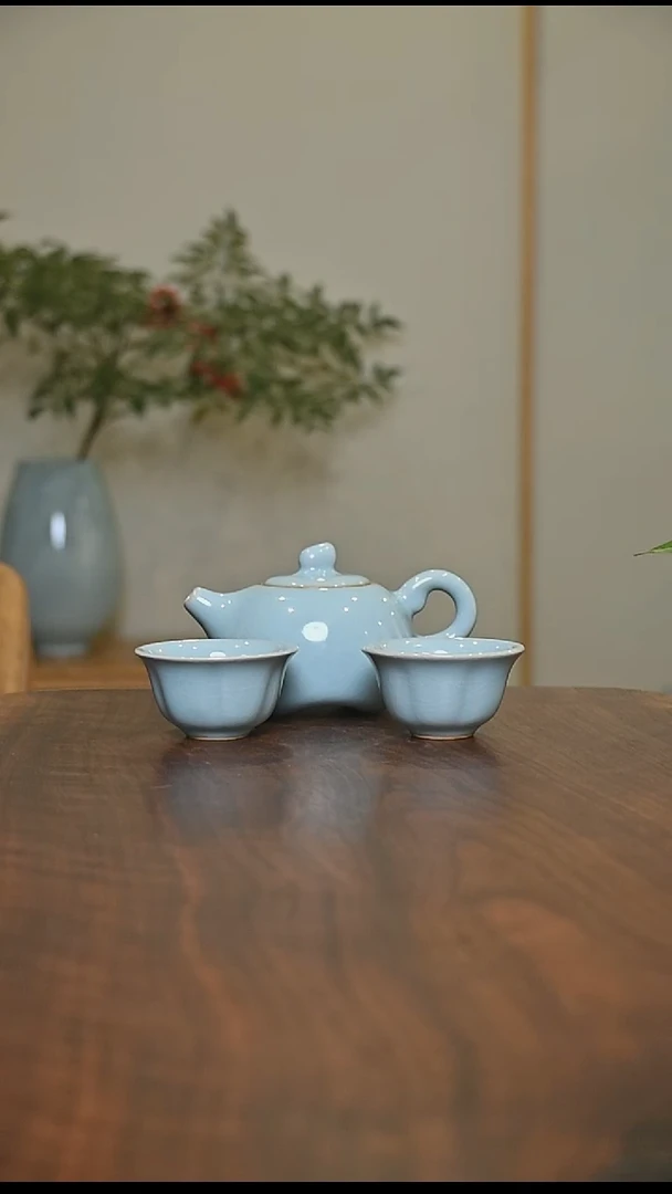 四季纳福一壶二杯 天青 微瑕 朱家汝窑款