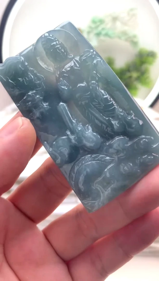 颈饰未镶嵌翡翠大势至