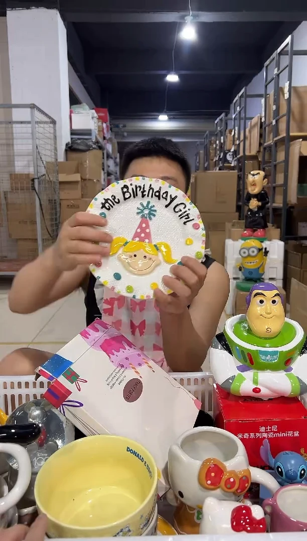 瓷片原盒B款女孩盘子