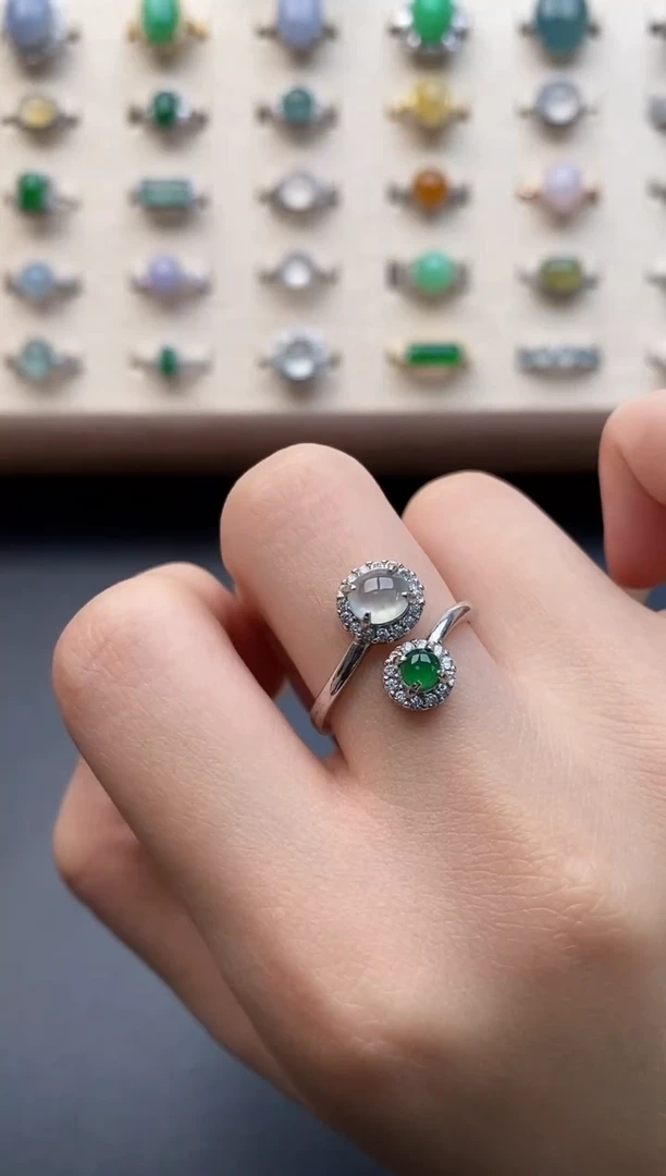 银S925镶嵌戒指翡翠一物一证一礼盒