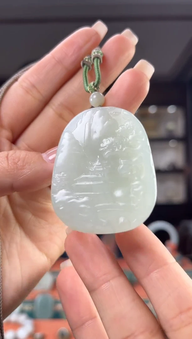 颈饰未镶嵌和田玉佩佩