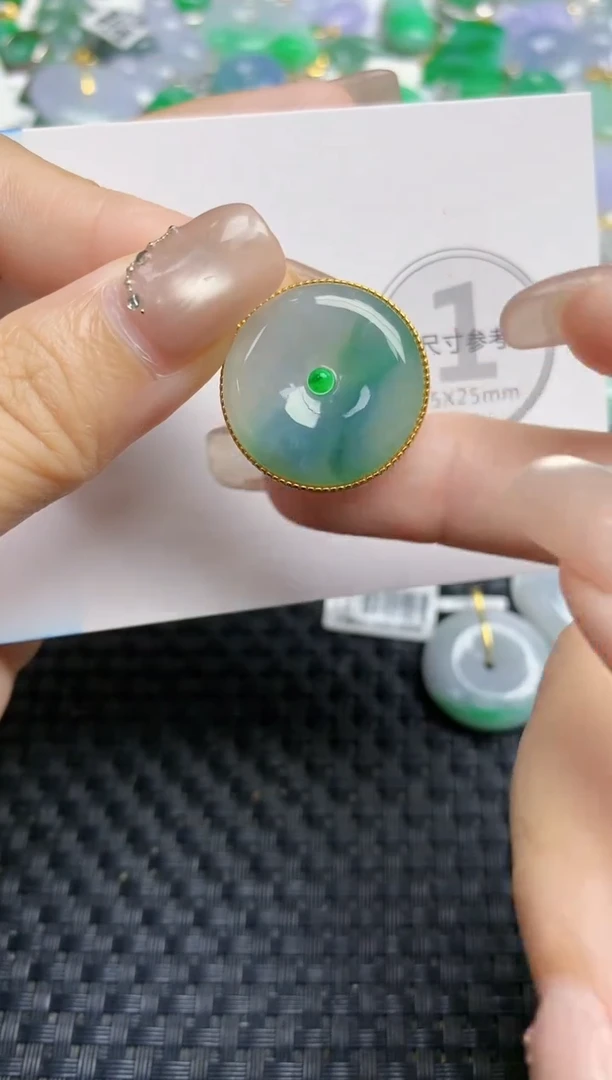 颈饰未镶嵌翡翠天然缅甸A货翡翠百元以上9元证书费自理