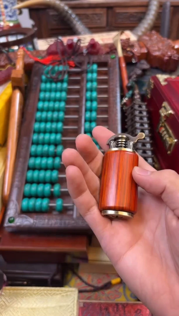 檀香紫檀（小叶紫檀）--------瓷--------