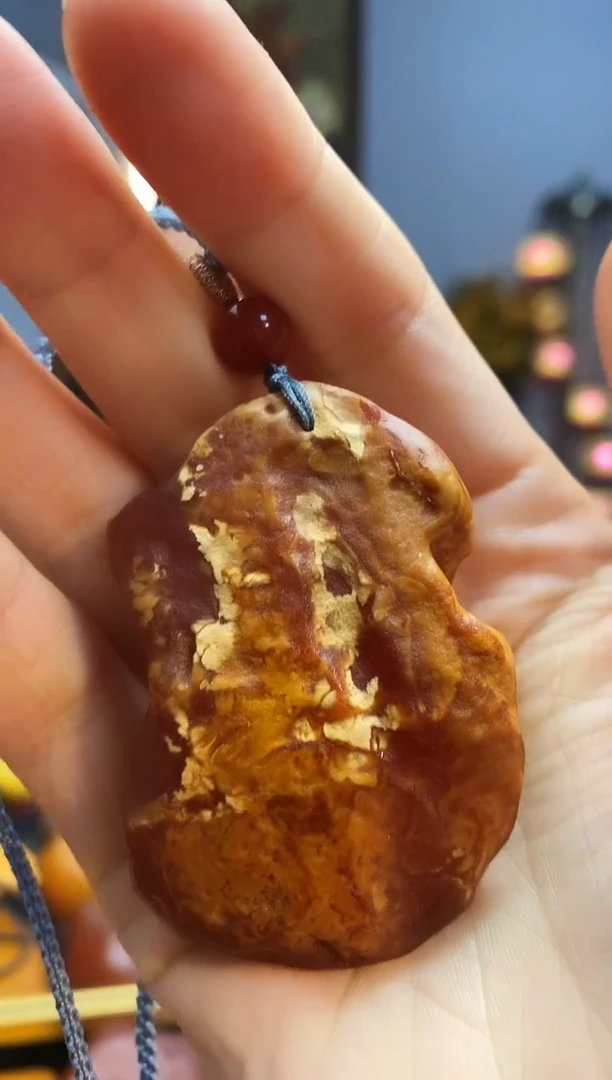 琥珀颈饰未镶嵌挂件