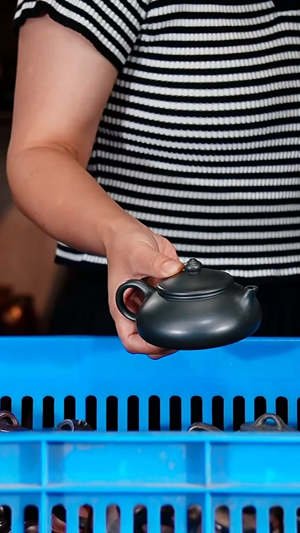 宜兴原矿紫砂壶茶壶160C