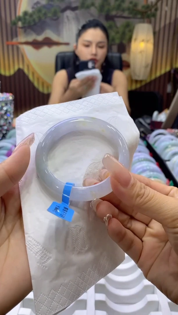 翡翠手镯未镶嵌00003190