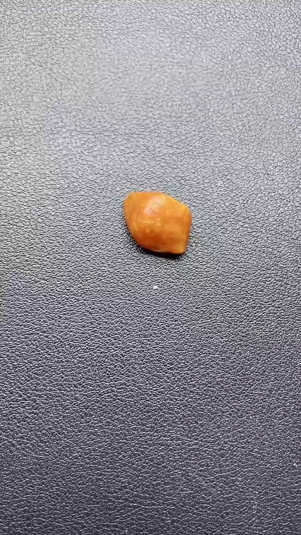 琥珀未镶嵌珠宝奇石1
