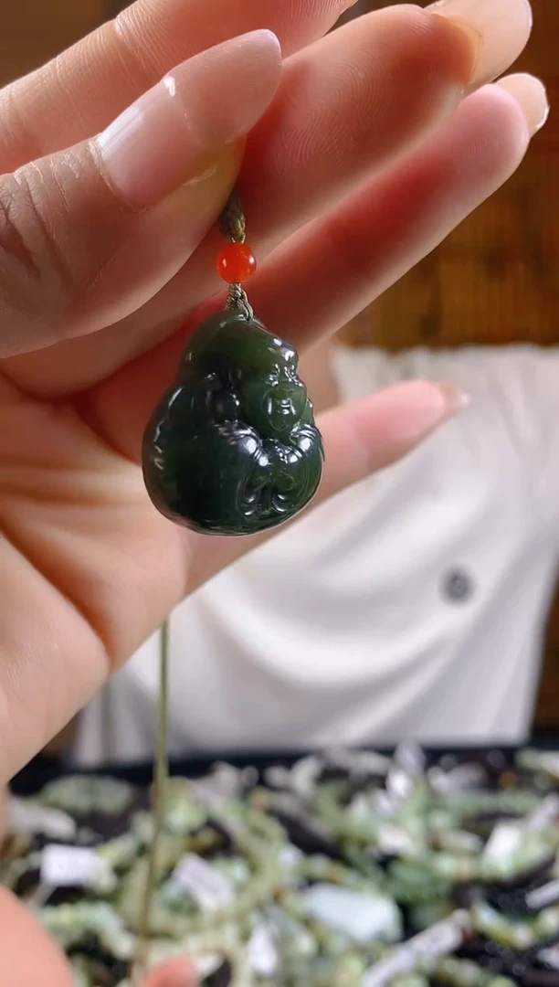 和田玉未镶嵌颈饰多样性发货，拍一发一