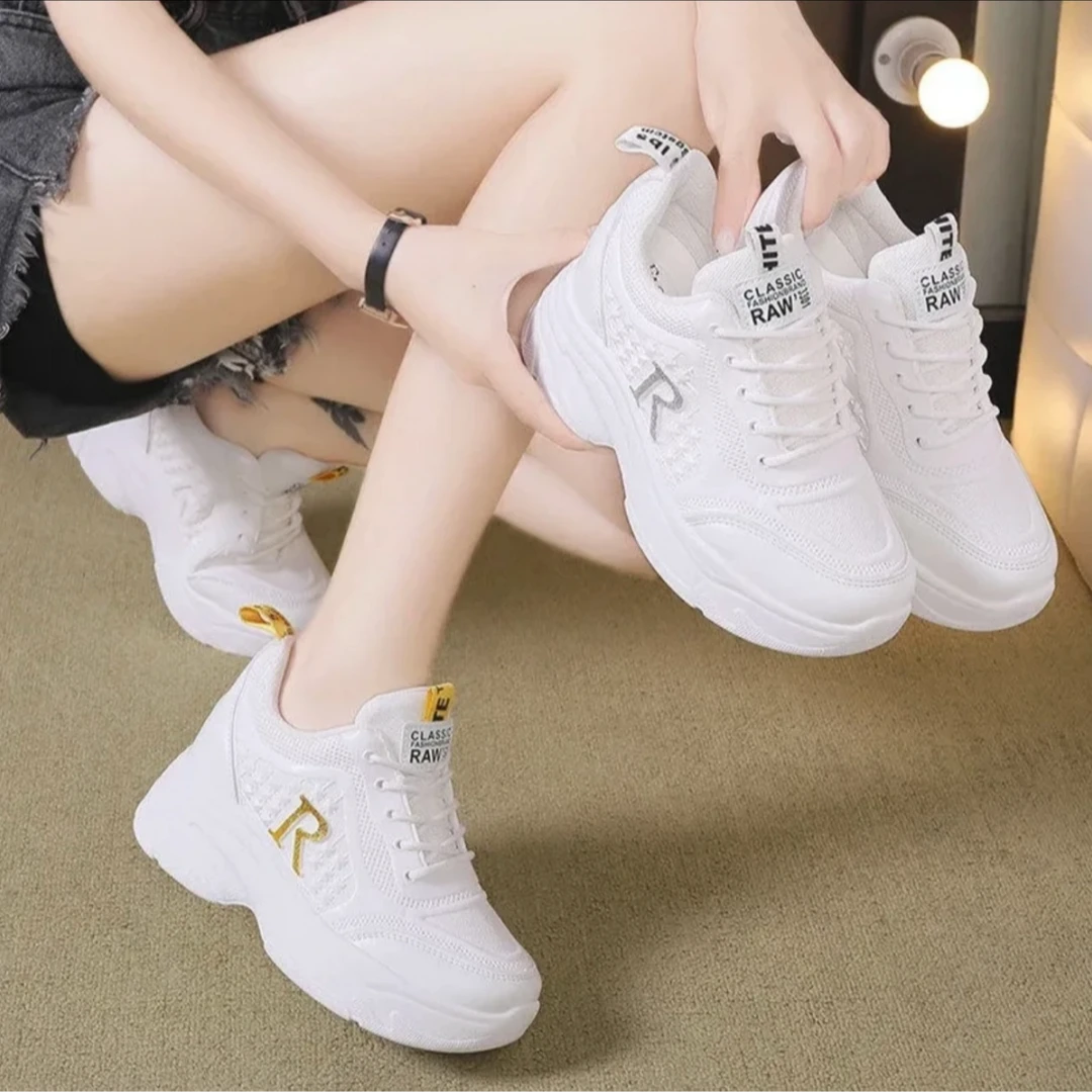 内增高女鞋小白鞋女2024春夏新款透气网面休闲运动老爹鞋子女单鞋