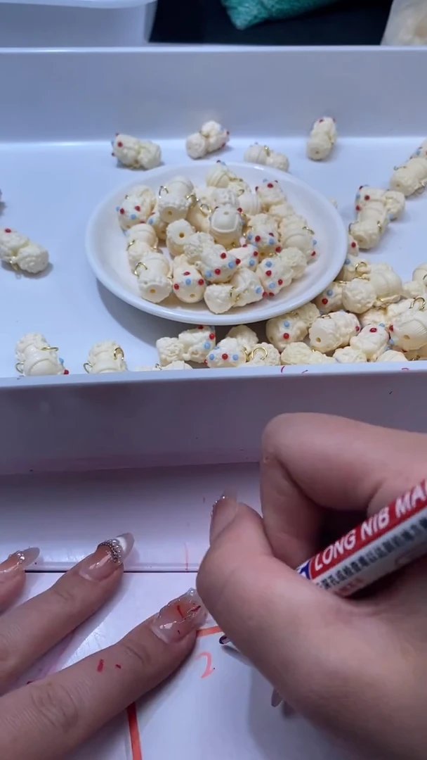 檀香木散珠w2415牙牙度母24*15*4mm*1颗