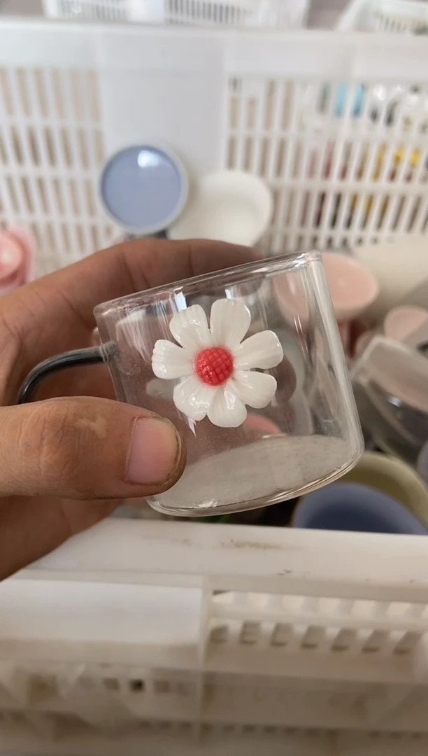 杯无运费险有瑕疵的摄影的产品有使用过的痕迹有点脏介意勿拍