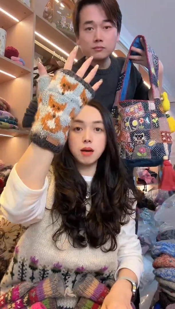 羊毛美丽如小狐狸