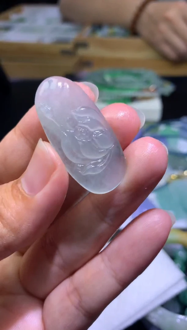 未镶嵌定制翡翠毛货