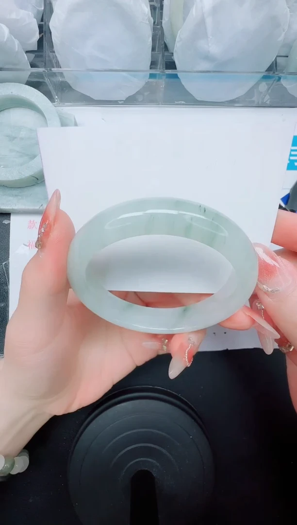 石英质玉手镯未镶嵌155/58.3