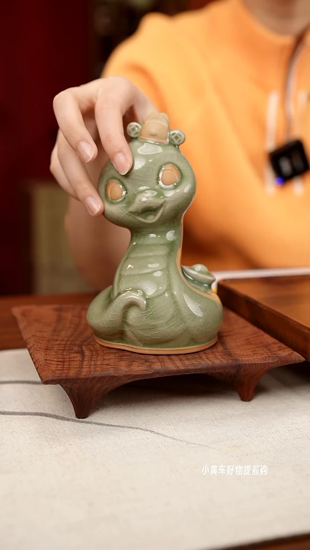 【闪购商品】摆件小师妹-钧瓷-信任