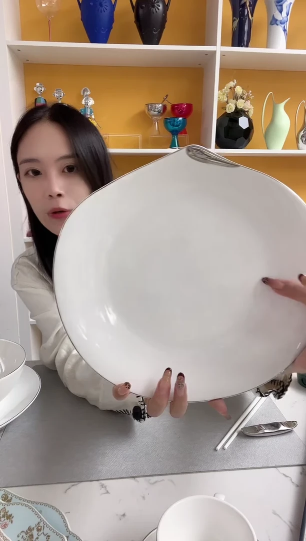 意大利敦迪 水滴 浅盘28cm