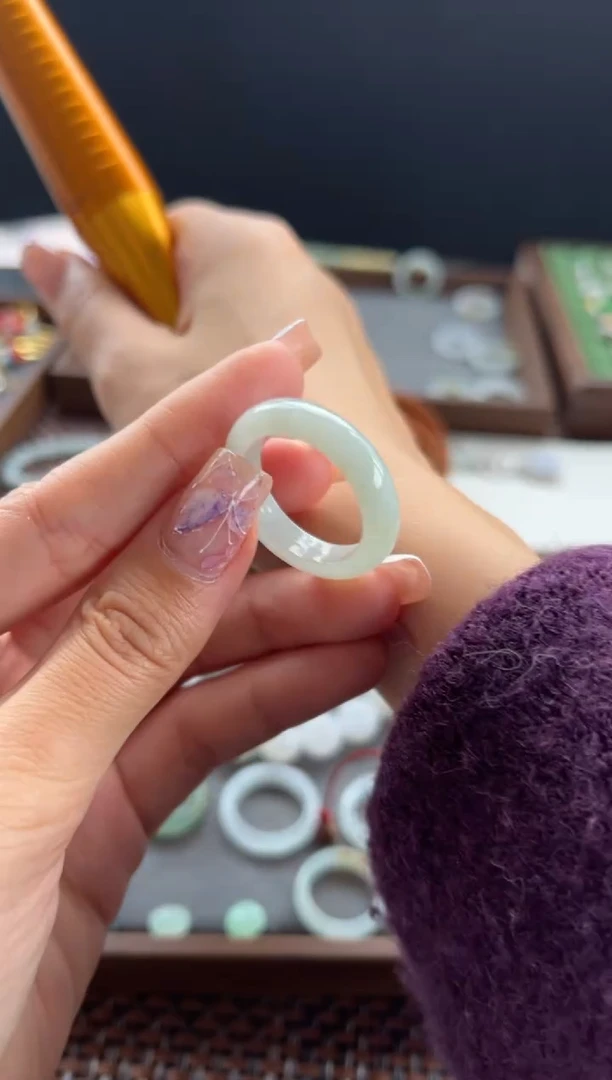 【闪购商品】翡翠吊坠(不含链)未镶嵌521买断28